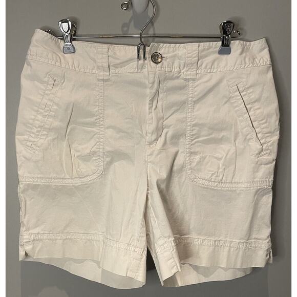 Eddie Bauer Women's Sz 8 White Shorts Cotton 5" Inseam Belted Back Snap Pockets - Picture 1 of 9